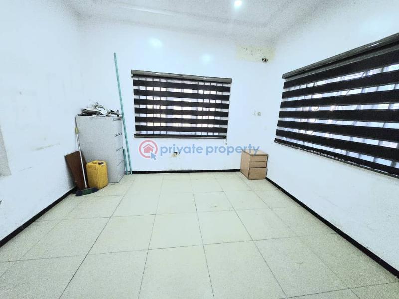 Extra-large 2 rooms office space - 3 2 bedroom Office For Rent Lekki Phase 1 Lagos - 3