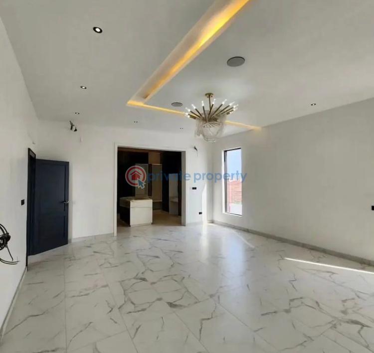 Extravagant 5 bedroom duplex - 9 5 bedroom Duplex For Sale Osapa London Lekki Lagos - 9