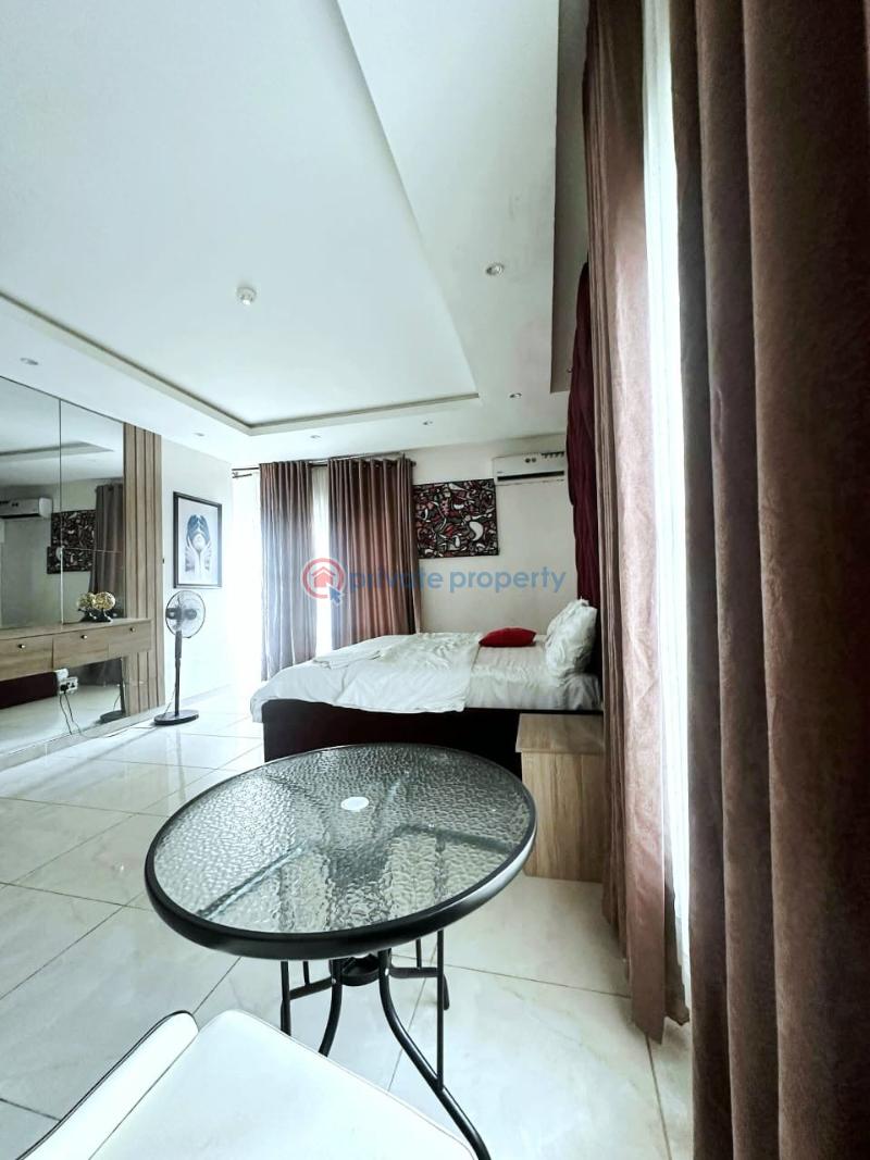 3 bedroom Flat & Apartment For Rent Lekki Right Lekki Phase 1 Lagos - 5
