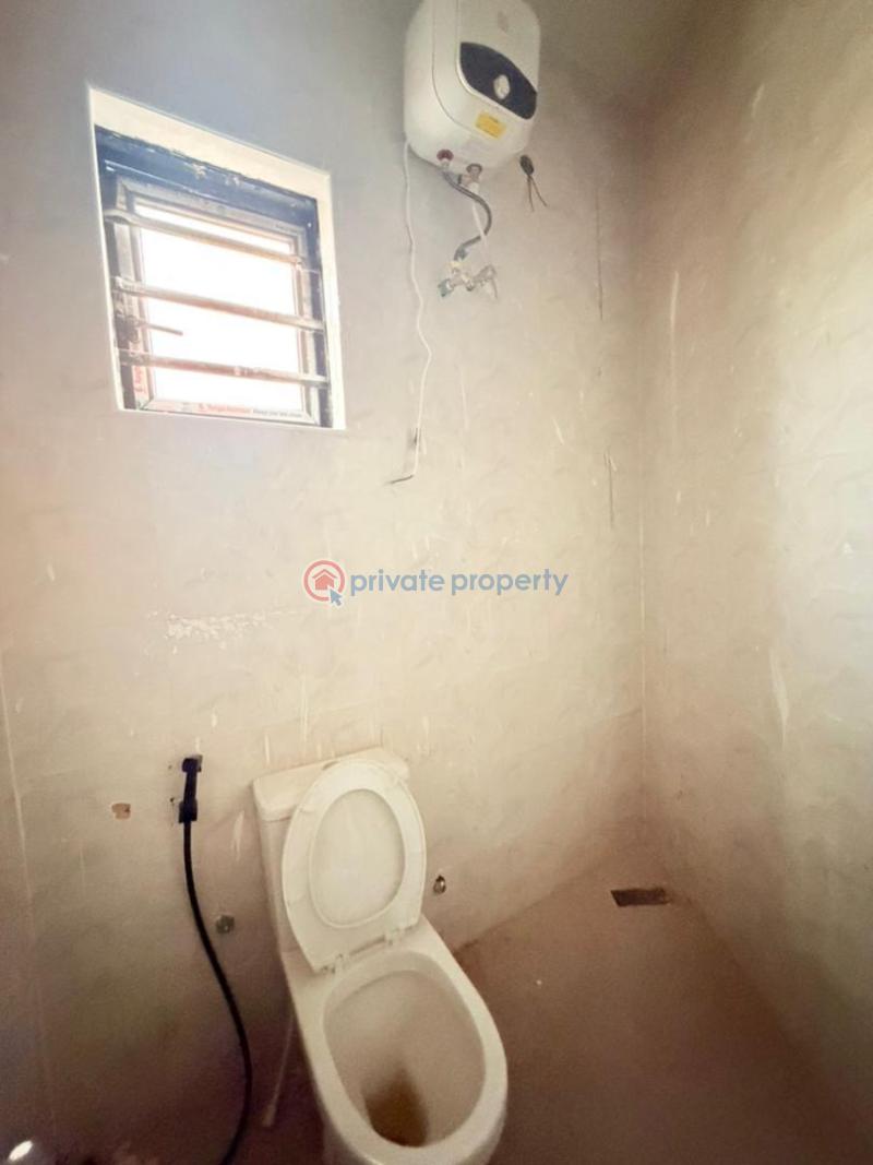 4 bedroom Terraced Duplex For Sale Eye Catchy 4 Bedroom Self Compound Terrace Duplex With Bq In A Lovely Environment Obanikoro Shomolu Lagos - 9