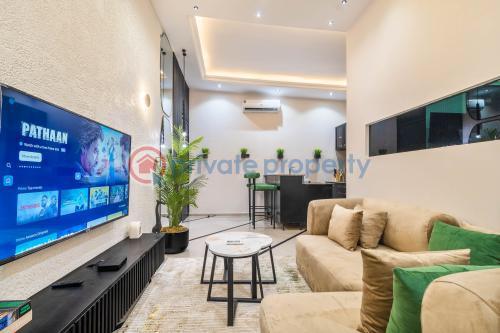 F luxury one bedroom apartment - 1 1 bedroom Self Contain Short let Remi Olowode Street Off Pinnacle Filling Station Lekki. Lekki Phase 2 Lagos - 1