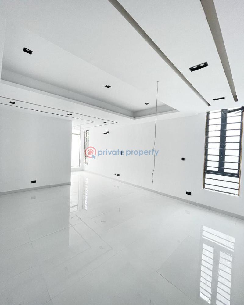 5 bedroom House For Sale Osapa Lekki Lekki Phase 2 Lagos - 0