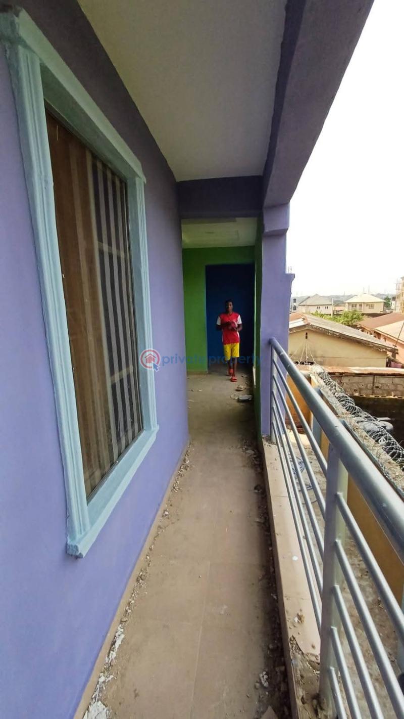 10 bedroom House For Sale Off Command Road, Ipaja, Lagos Ipaja Lagos - 15