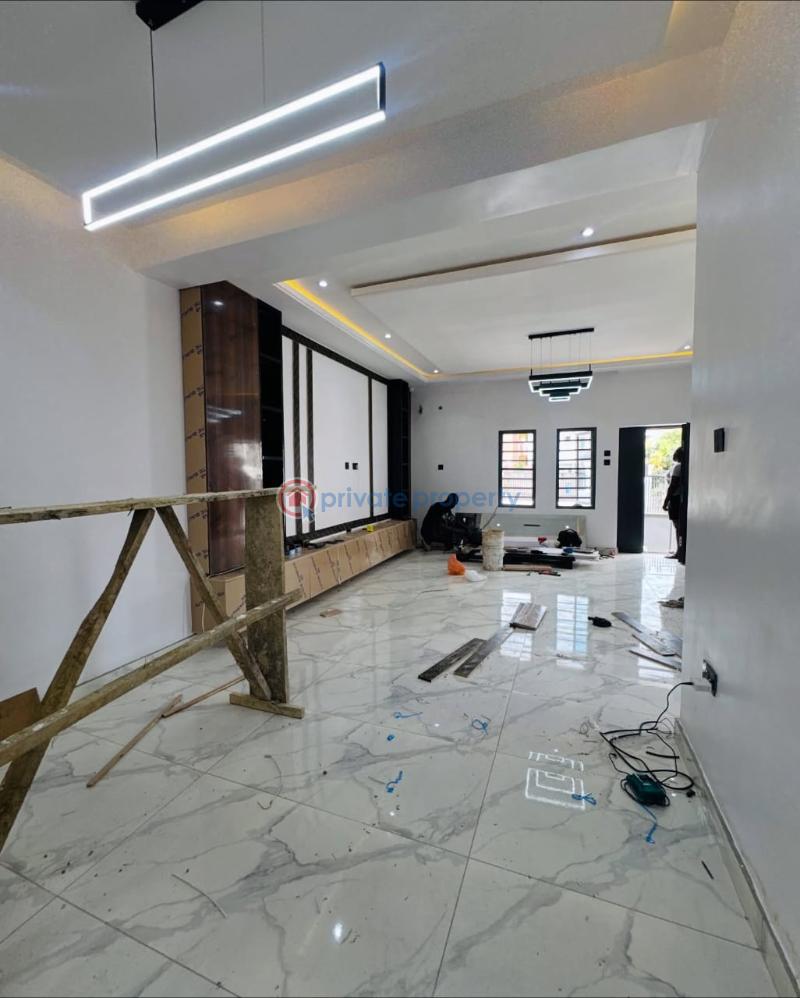 4 bedroom Semi detached Duplex For Sale Surulere Lagos - 3