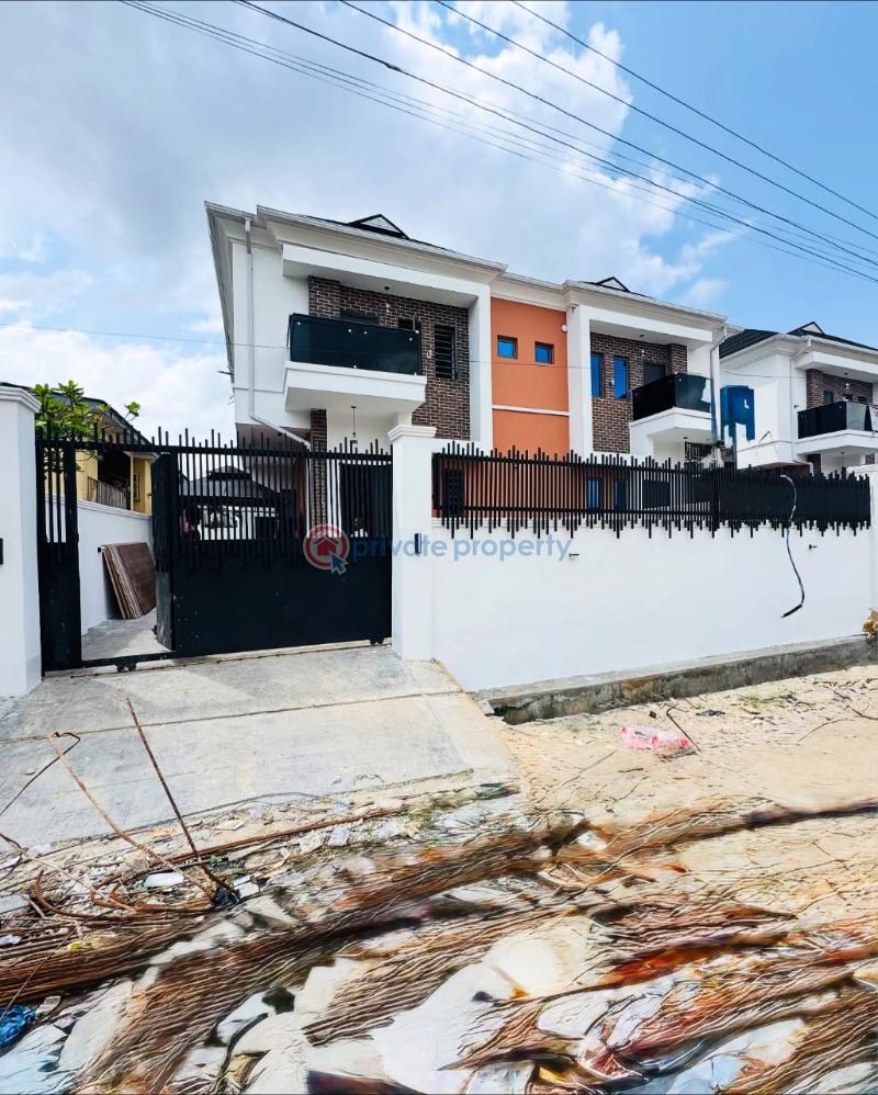 4 bedroom Semi detached Duplex For Sale Surulere Lagos - 2
