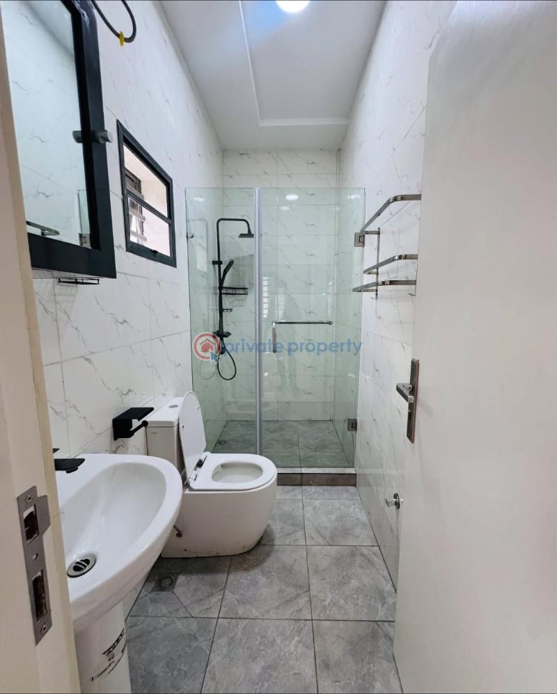 4 bedroom Semi detached Duplex For Sale Surulere Lagos - 7