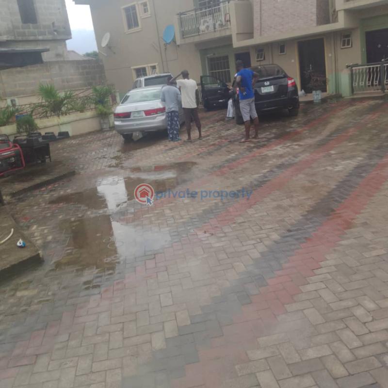 For rent 2 bedroom Flat & Apartment Aviation Estate Mafoluku Oshodi
