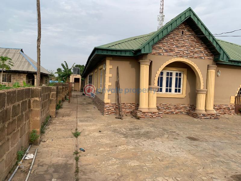 3 bedroom Bungalow For Sale Alaapa Estate . Oke Mosan Abeokuta Ogun - 7