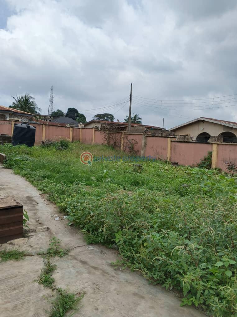 3 bedroom Bungalow For Sale Iyana Agbala New Ife Road Ibadan Iwo Road Ibadan Oyo - 1