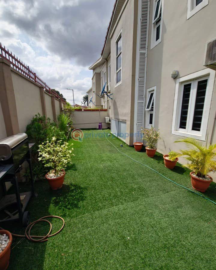 3 bedroom Semi detached Duplex For Sale Okupe Estate Mende Maryland Lagos - 3