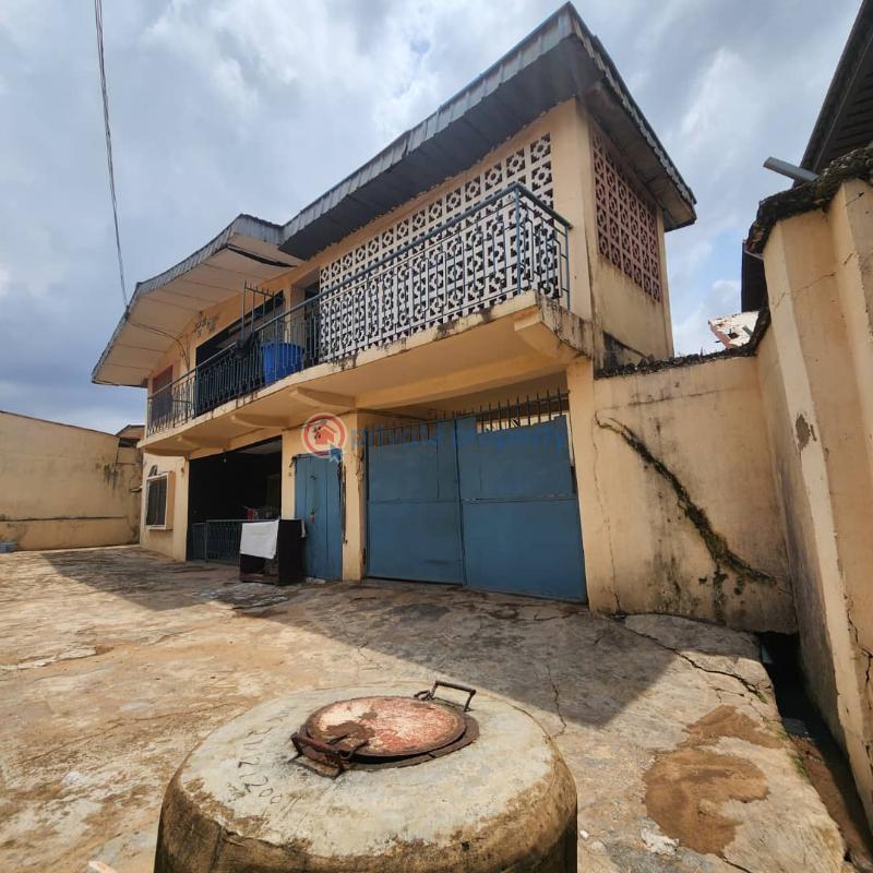 4 bedroom Duplex For Sale Anfani, Off Ring Road Ibadan Oyo - 3