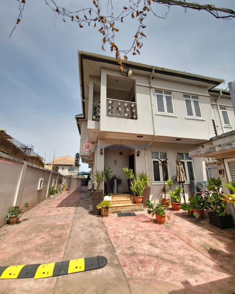 4 bedroom Semi detached Duplex For Sale Gbagada Lagos - 1