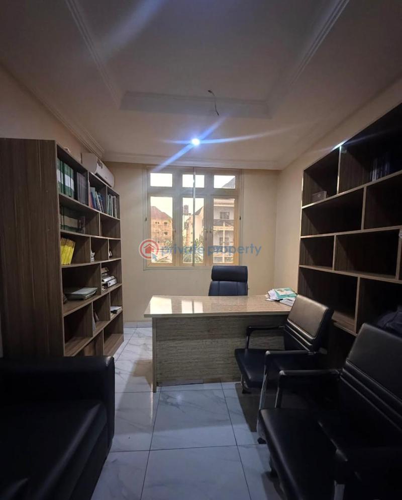 10 bedroom Hotel For Sale Adifua Realestate And Construction Galadimawa Abuja Phase 3  - 3