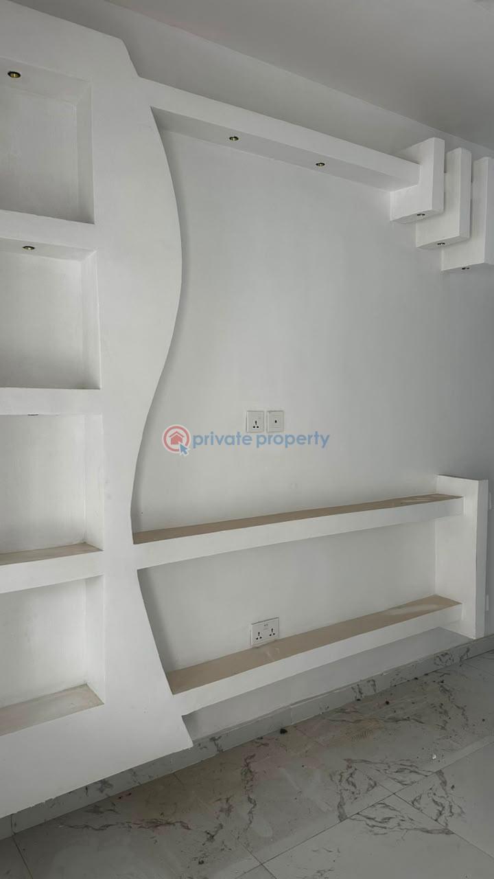 House For Rent At Mogana, Elebu, Off Akala Express, Lbadan. Ibadan Oyo - 6