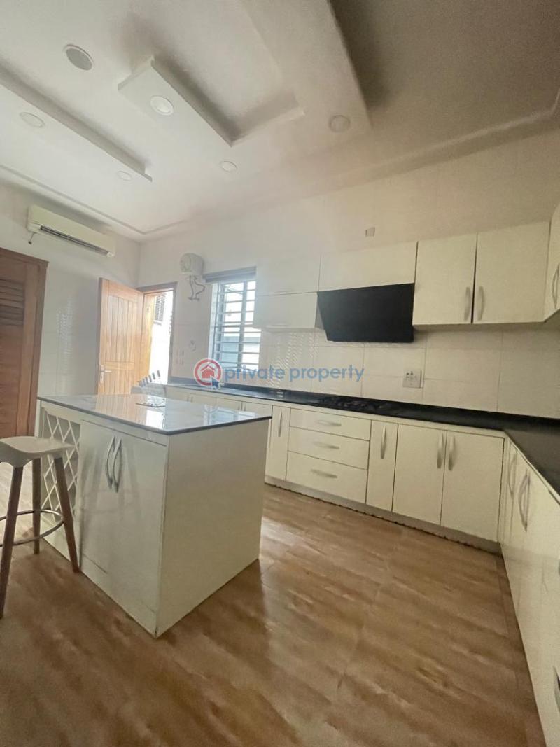 5 bedroom Detached Duplex For Sale Estate Osapa London Lekki Lagos - 10