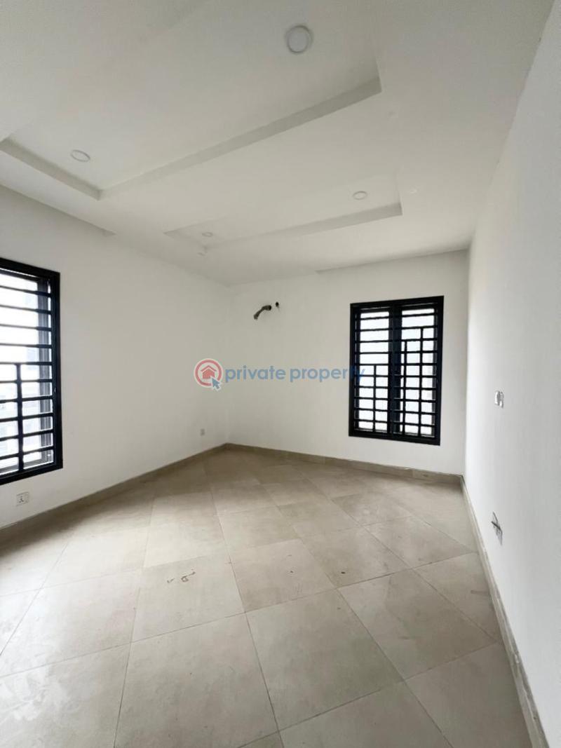 4 bedroom Block Of Flats For Sale Family Friendly 4 Bedroom Apartment With Private Cinema And Bq , Lekki Phase 1 Lekki Phase 1 Lagos - 4