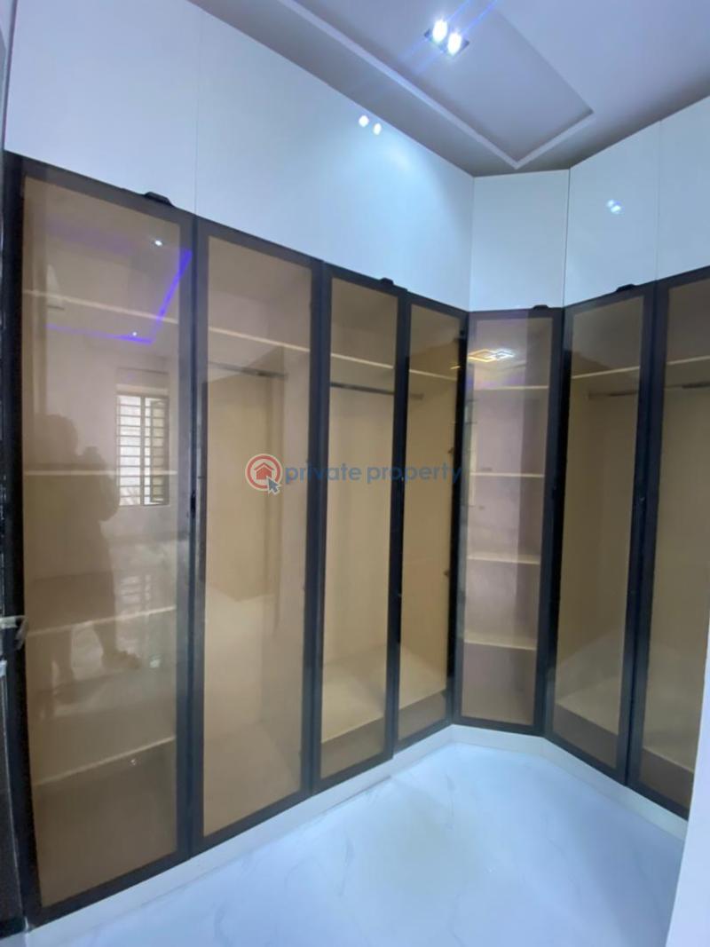 5 bedroom Detached Duplex For Sale Lekki Lagos - 21