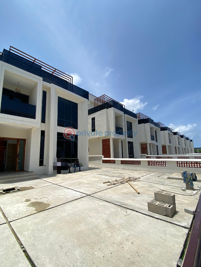 6 bedroom Detached Duplex For Sale Lekki County Ikota Lekki Lagos - 2