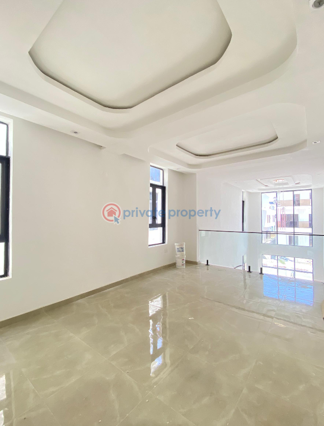 6 bedroom Detached Duplex For Sale Lekki County Ikota Lekki Lagos - 0