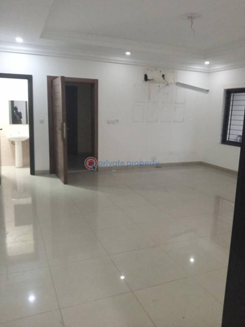 3 bedroom Block Of Flats For Rent London Garden Osapa London Lekki Lagos - 5