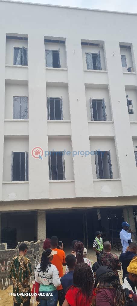 3 bedroom Block Of Flats For Sale The Stanford, Ilasan Lekki Lagos - 3