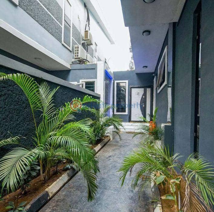 4 bedroom Duplex Short let Opebi Ikeja Lagos - 8