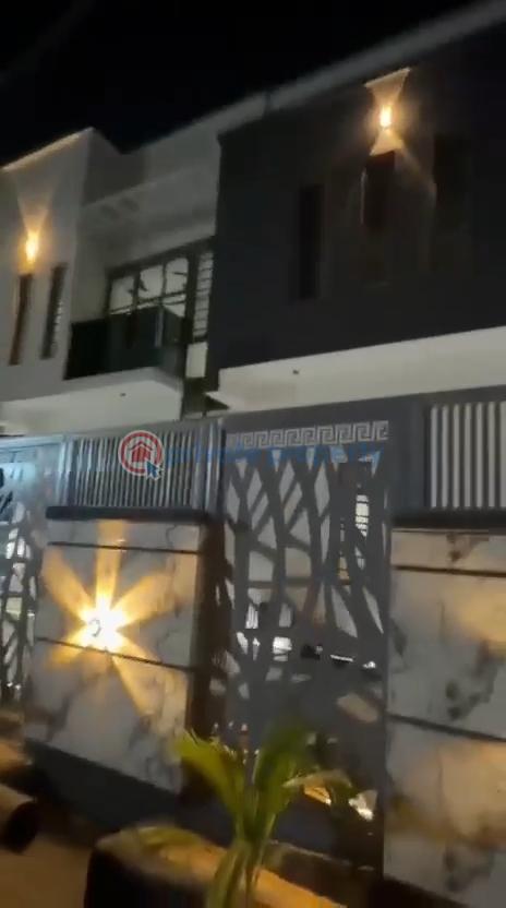 4 bedroom Detached Duplex For Sale Maryland Ikeja Lagos - 1