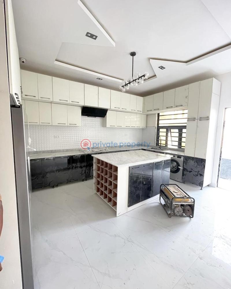 5 bedroom House For Sale Ikota Lekki Lagos - 5