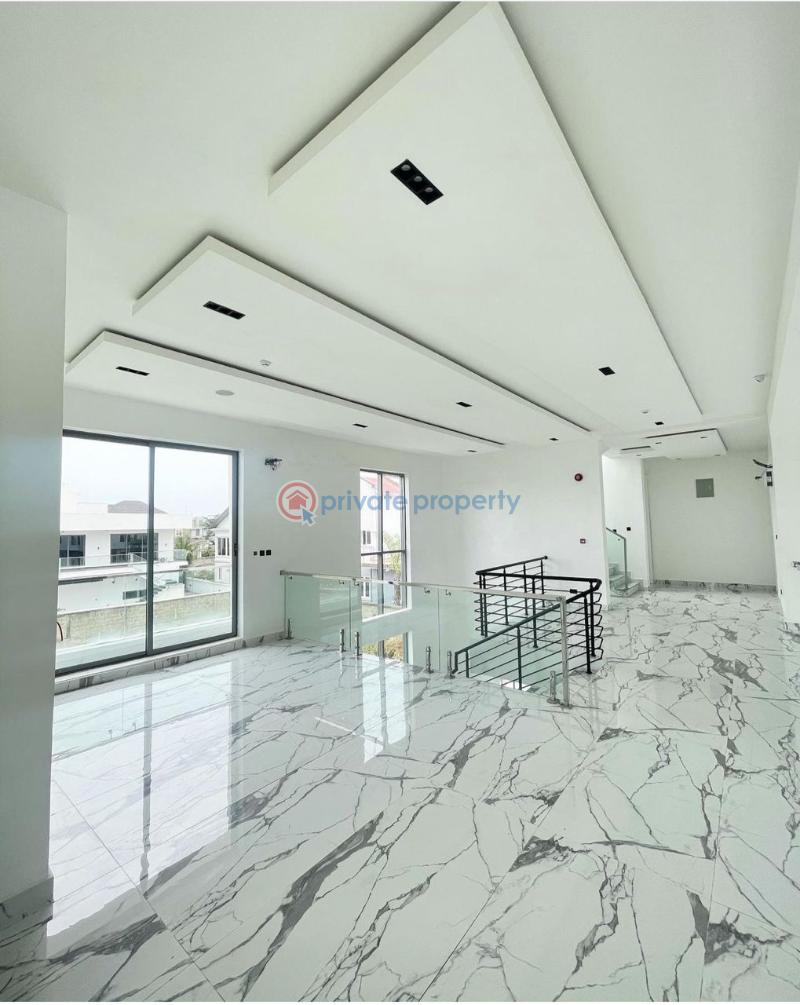 Fantastic 6 bedrooms detached duplex with swimming pool and bq - 6 6 bedroom Duplex For Sale Pinnock Beach Estate Osapa Lekki Lagos - 6