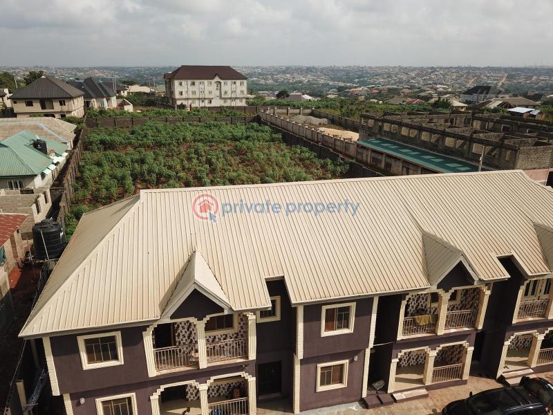 Fantastic 6unit of 2bedroom apartment - 3 2 bedroom Block Of Flats For Sale Imputi, Ita Oluwo, Odogunyan Ikorodu Lagos - 3