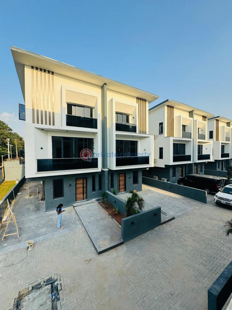 4 bedroom Semi detached Duplex For Sale Ikeja GRA Lagos - 0