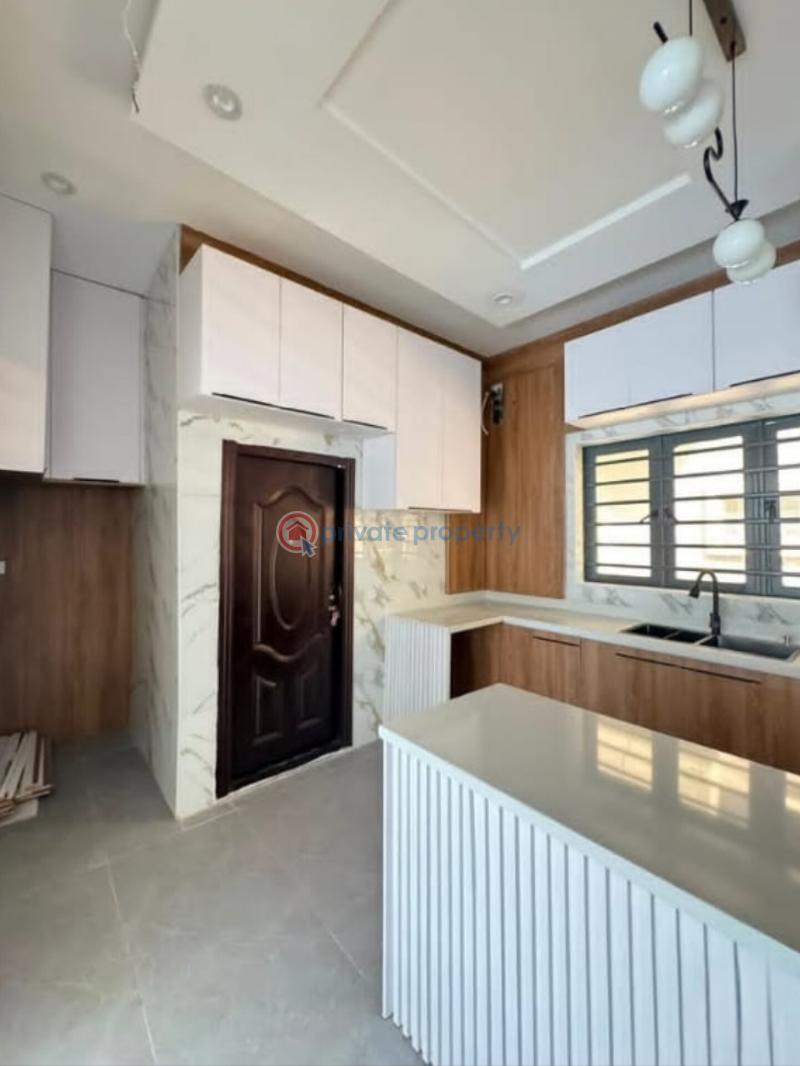 4 bedroom Semi detached Duplex For Sale Ogudu GRA Lagos - 4