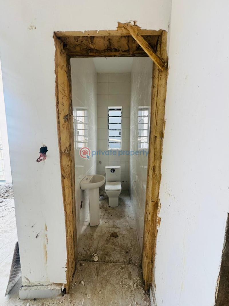 4 bedroom Semi detached Duplex For Sale Ogudu GRA Lagos - 19