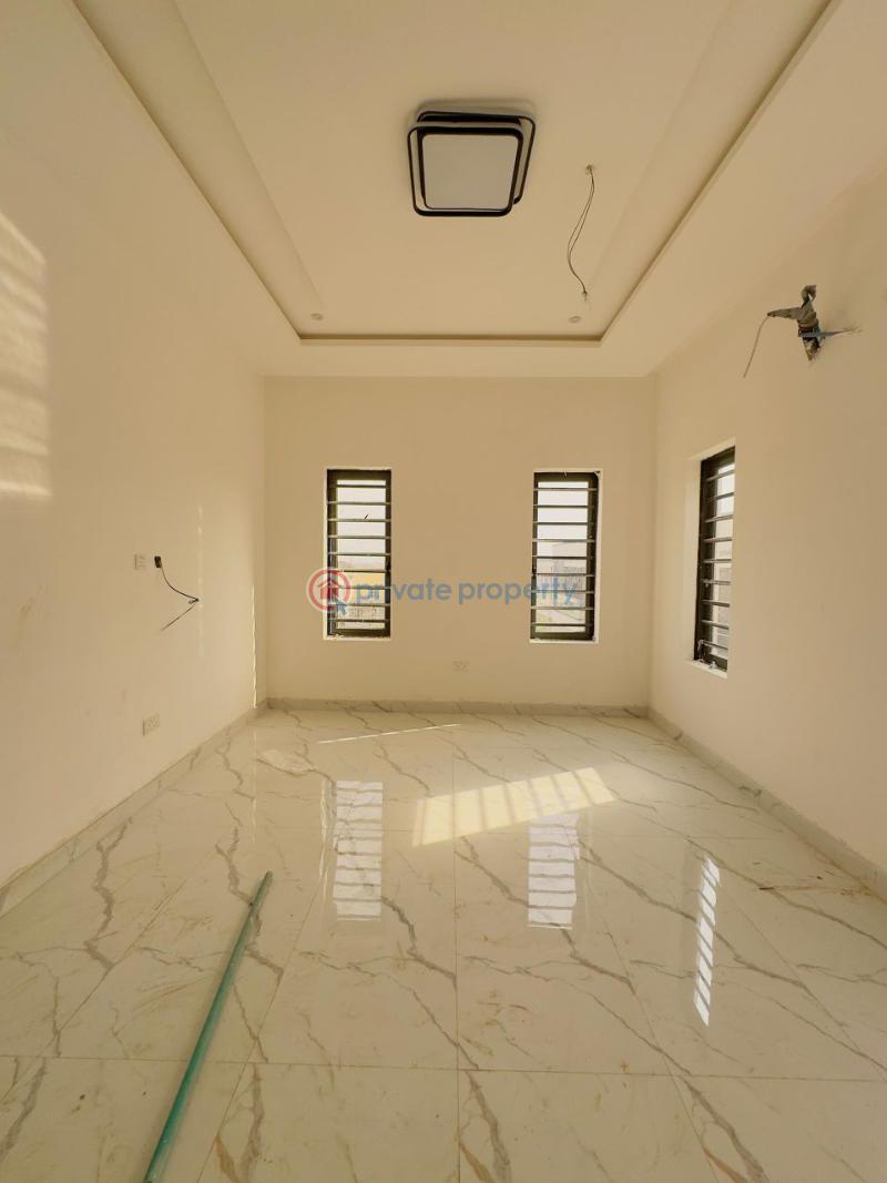 4 bedroom Semi detached Duplex For Sale Ogudu GRA Lagos - 2