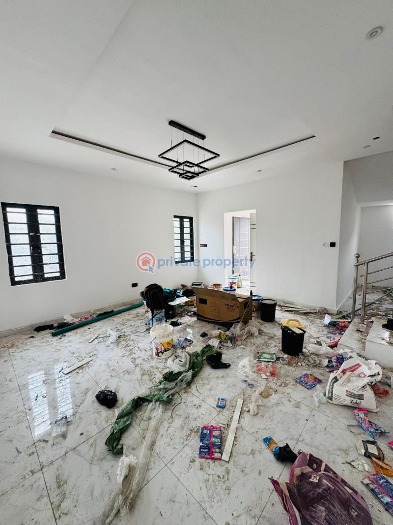 4 bedroom Semi detached Duplex For Sale Ogudu GRA Lagos - 5