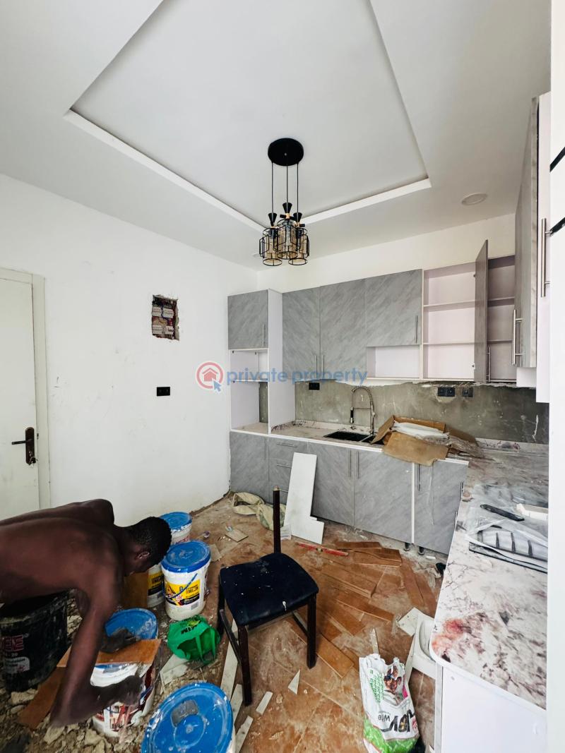 4 bedroom Semi detached Duplex For Sale Ogudu GRA Lagos - 4