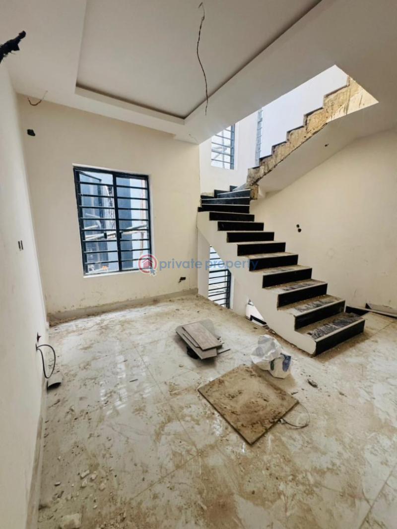 4 bedroom Semi detached Duplex For Sale Ogudu GRA Lagos - 4