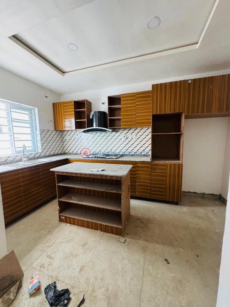 4 bedroom Terraced Duplex For Sale Ogudu Lagos - 2
