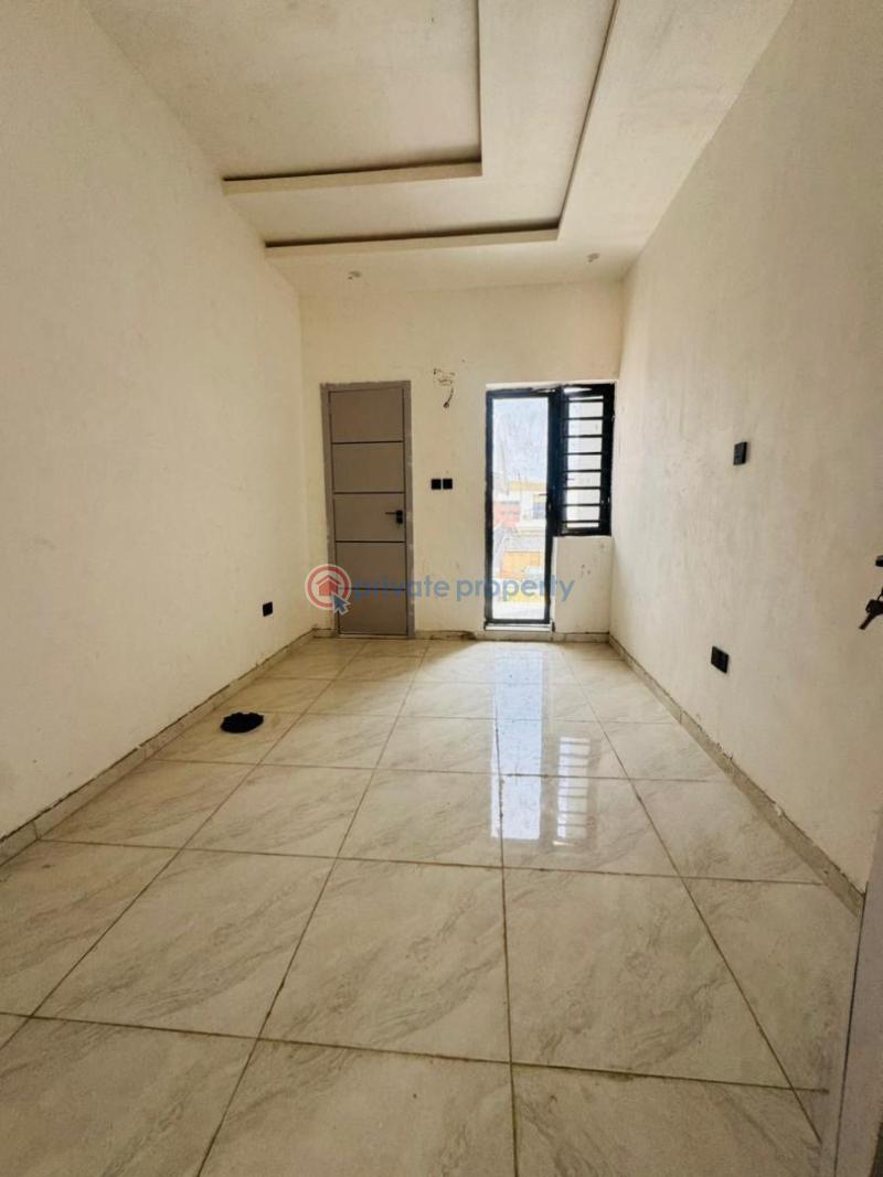 4 bedroom Terraced Duplex For Sale Ogudu GRA Lagos - 1