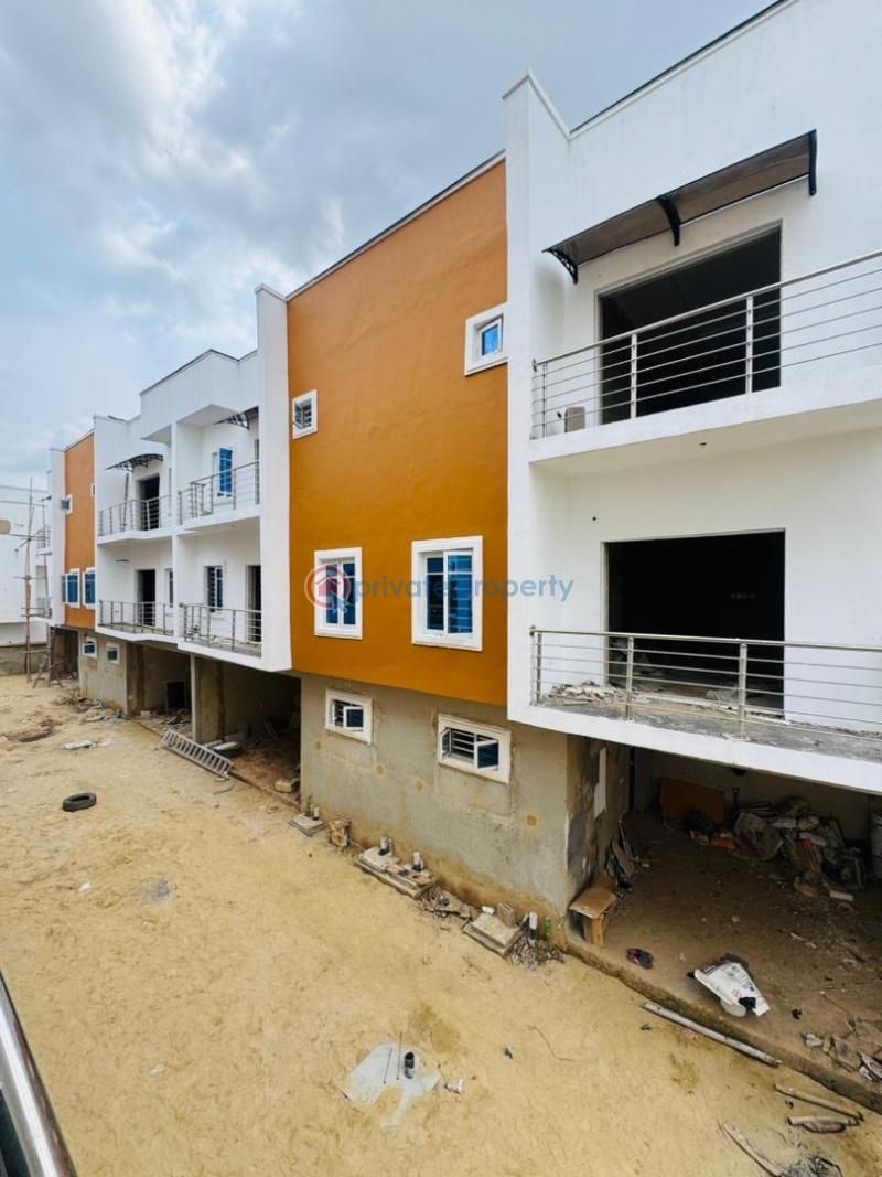 4 bedroom Terraced Duplex For Sale Ogudu Road Lagos - 9