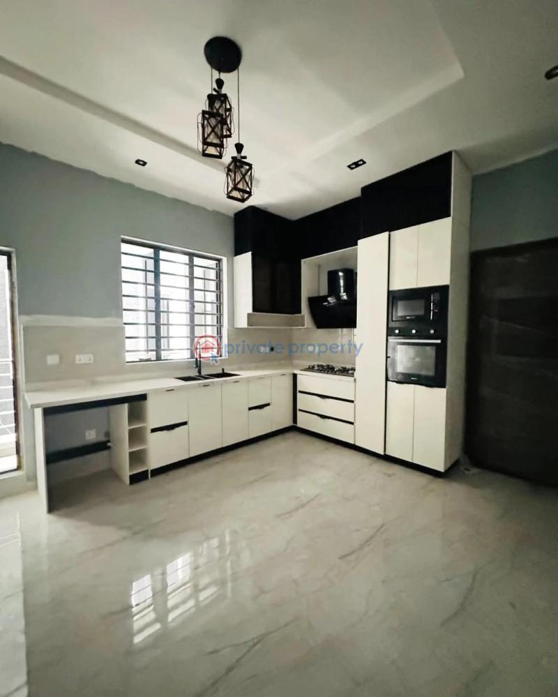 4 bedroom Maisonette For Sale Opebi Ikeja Lagos - 4