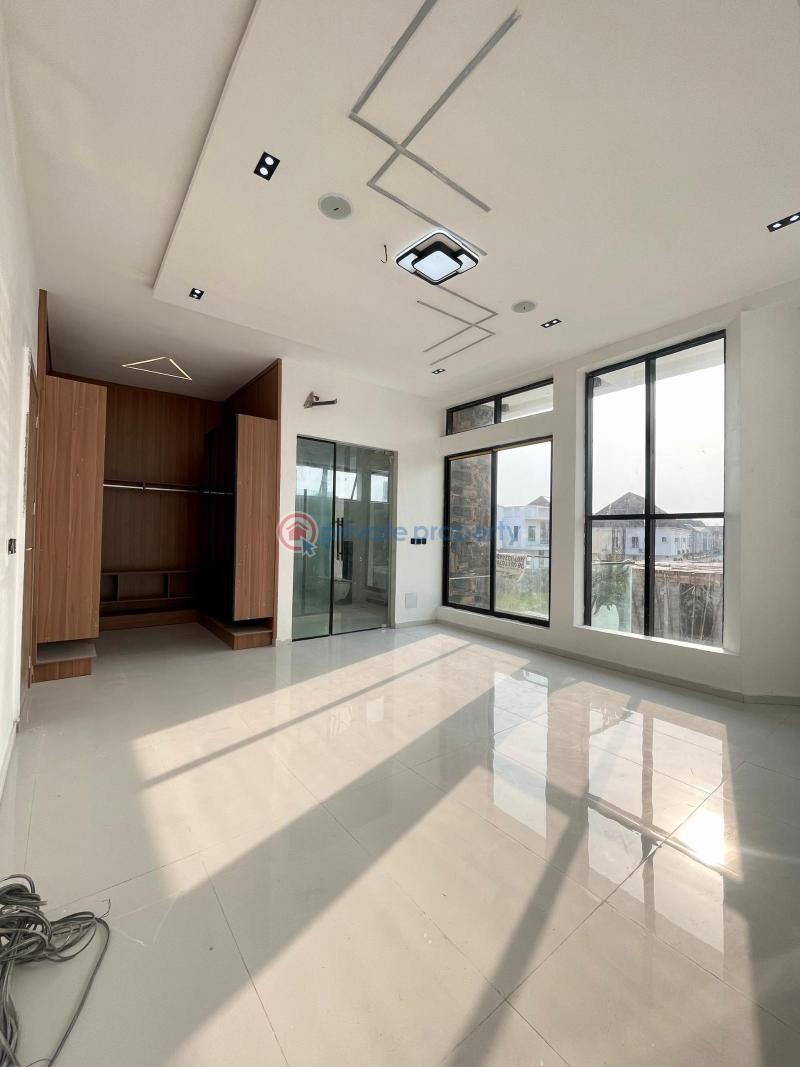 5 bedroom Detached Duplex For Sale Chevron Drive Lekki Lagos - 9