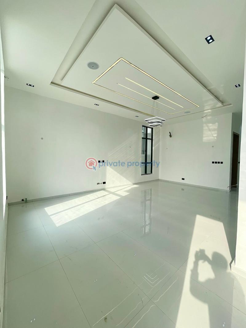 5 bedroom Detached Duplex For Sale Chevron Drive Lekki Lagos - 13