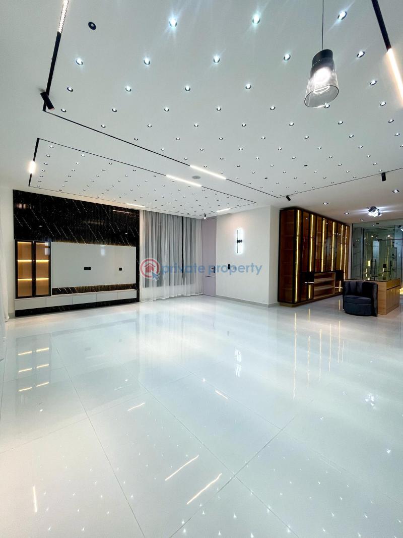 5 bedroom Detached Duplex For Sale Chevron Drive Lekki Lagos - 8