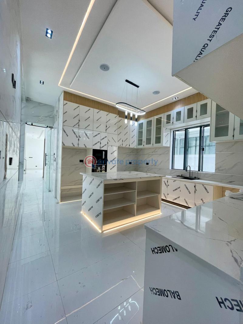 5 bedroom Detached Duplex For Sale Chevron Drive Lekki Lagos - 7