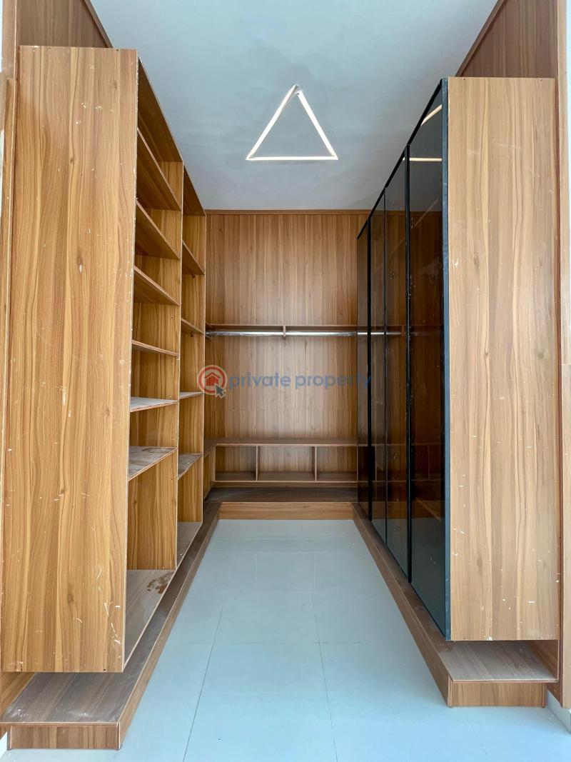 5 bedroom Detached Duplex For Sale Chevron Drive Lekki Lagos - 13