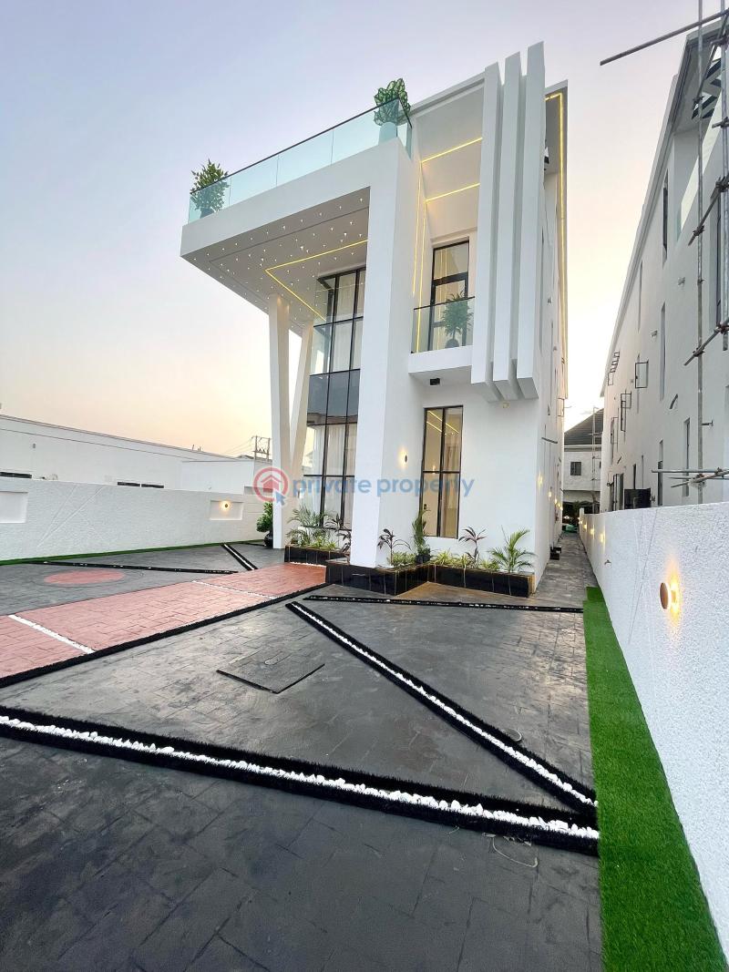 5 bedroom Detached Duplex For Sale Chevron Drive Lekki Lagos - 1