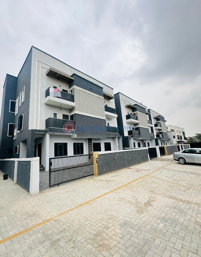 4 bedroom Duplex For Sale Magodo Kosofe/Ikosi Lagos - 1