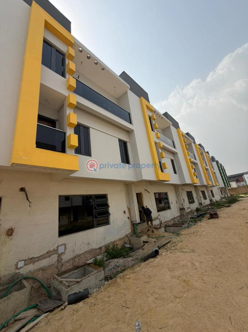 4 bedroom Terraced Duplex For Sale Ogudu GRA Lagos - 0