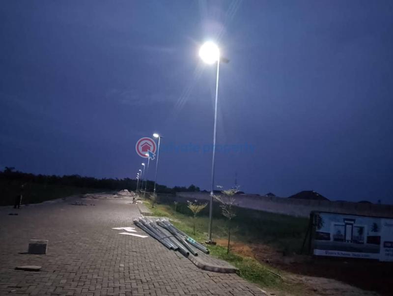 Mixed use Land For Sale Oakley Court, Idera Scheme, Eleko Ibeju-Lekki Lagos - 9